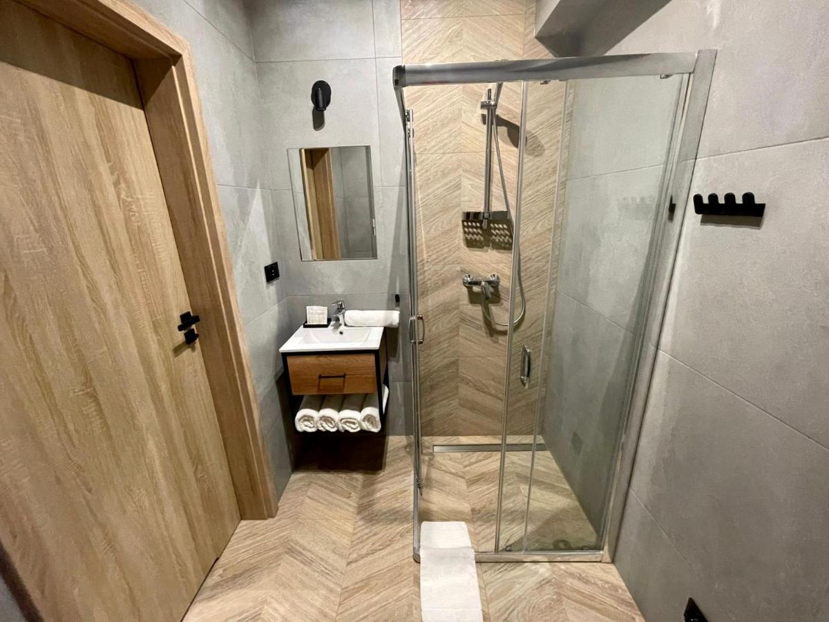 Apartament Roza 1 Zator - 2 Km Od Energylandii ภายนอก รูปภาพ